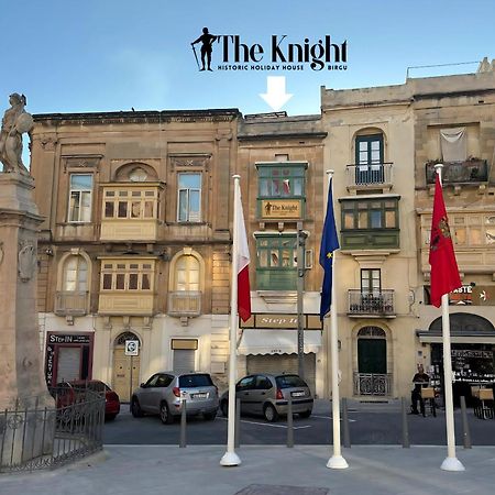 The Knight - Heritage & Art Home At Birgu Square Exterior photo