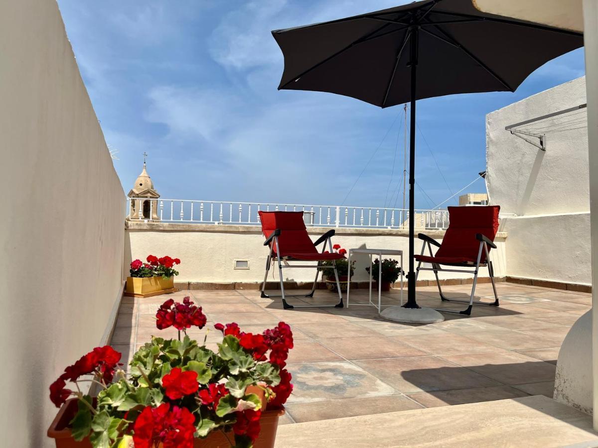 The Knight - Heritage & Art Home At Birgu Square Exterior photo